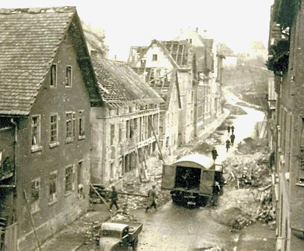 1943